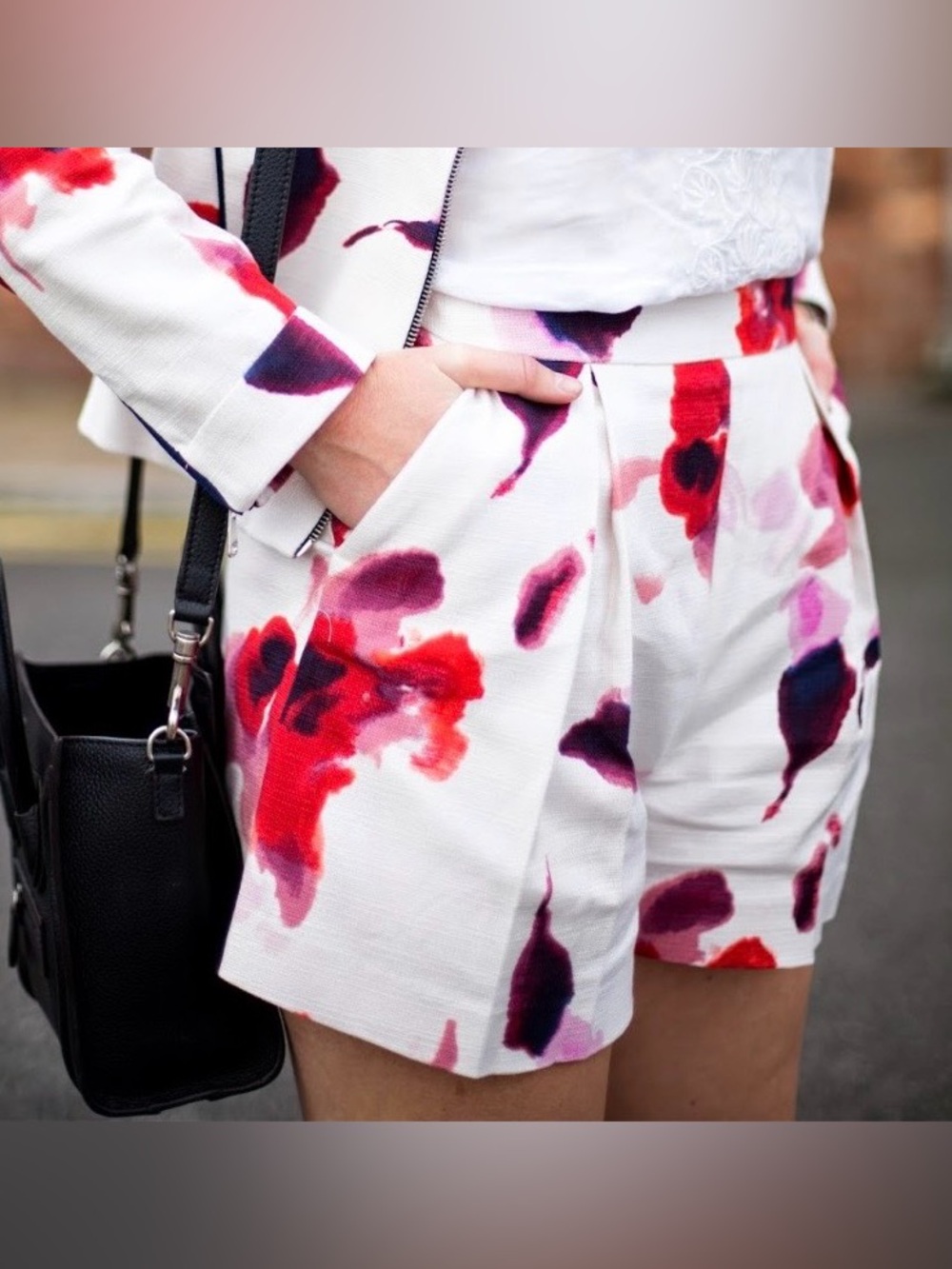 Zara Shorts White Floral Pleated with Poppy Red & Pink Print